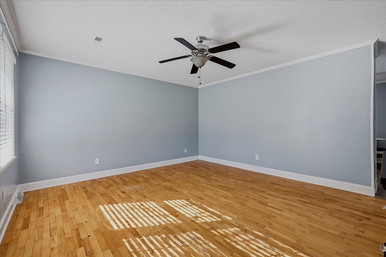210 Seminole Trl #NA - Photo 4 of 27