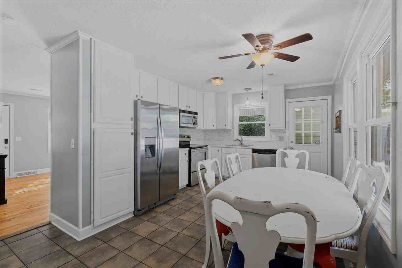 210 Seminole Trl #NA - Photo 6 of 27