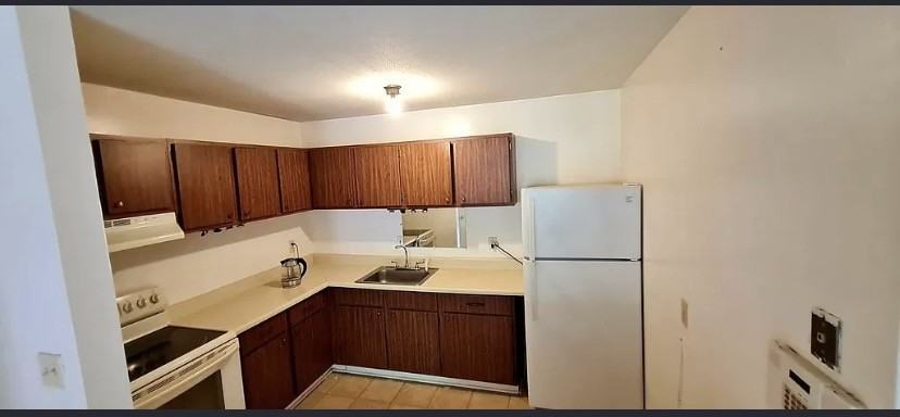 45 Donna Dr #B2 - Photo 2 of 7