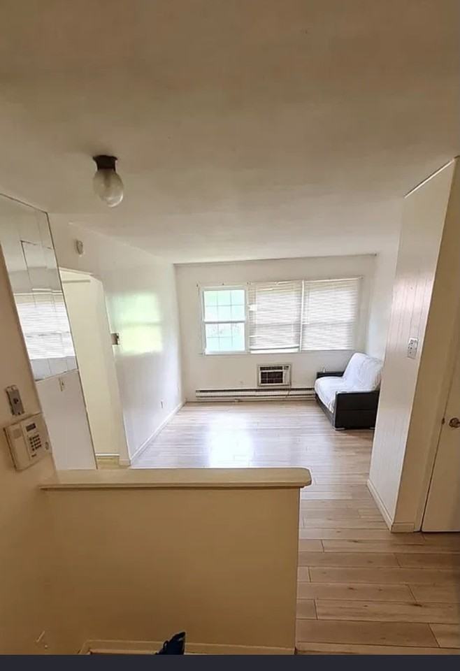 45 Donna Dr #B2 - Photo 4 of 7