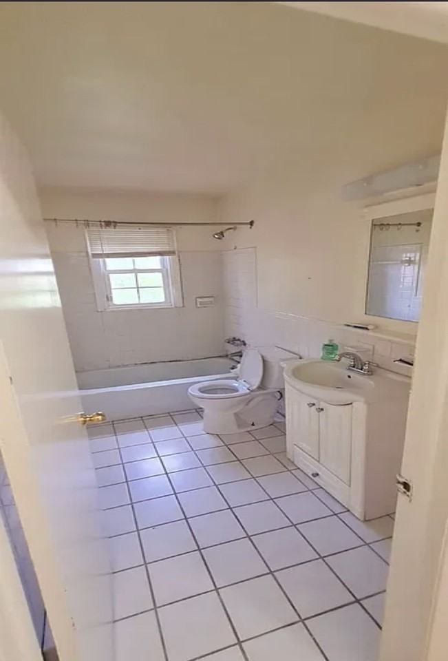 45 Donna Dr #B2 - Photo 6 of 7