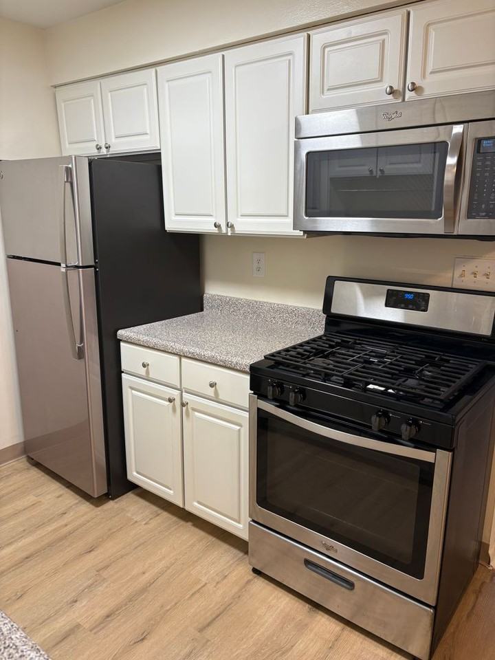 Willow Ridge Apartments - Photo 6 of 25