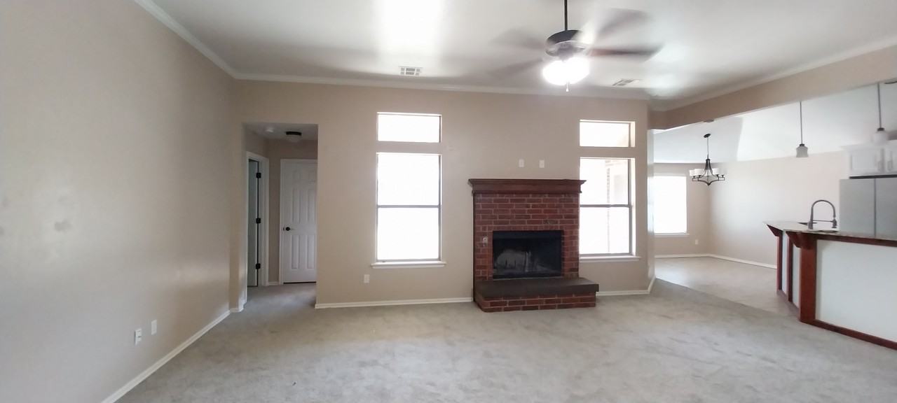 808 Canyon Dr #NA - Photo 4 of 16