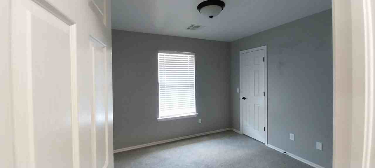 808 Canyon Dr #NA - Photo 7 of 16