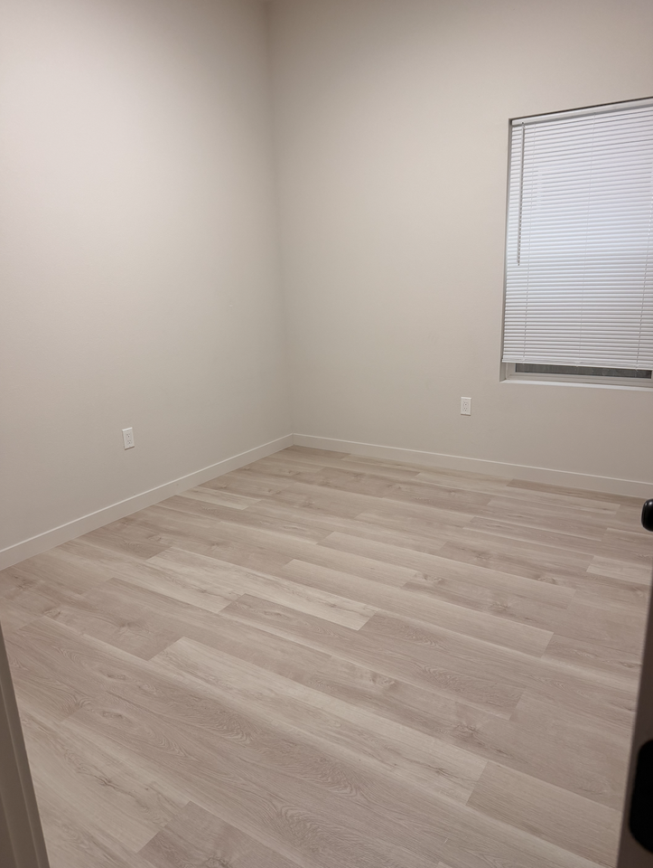 326 Clearwater St #A - Photo 5 of 8