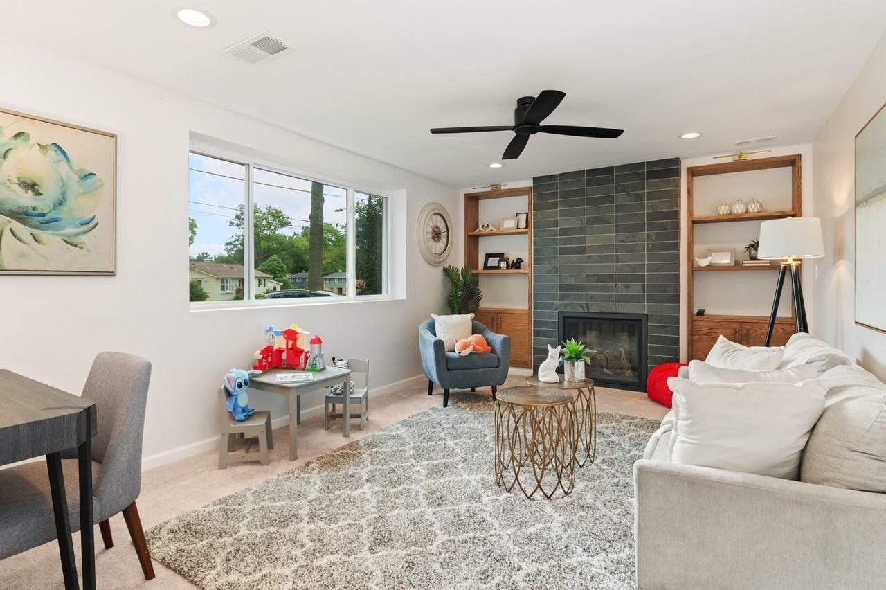 9834 Cherry Tree Ln #NA - Photo 5 of 29