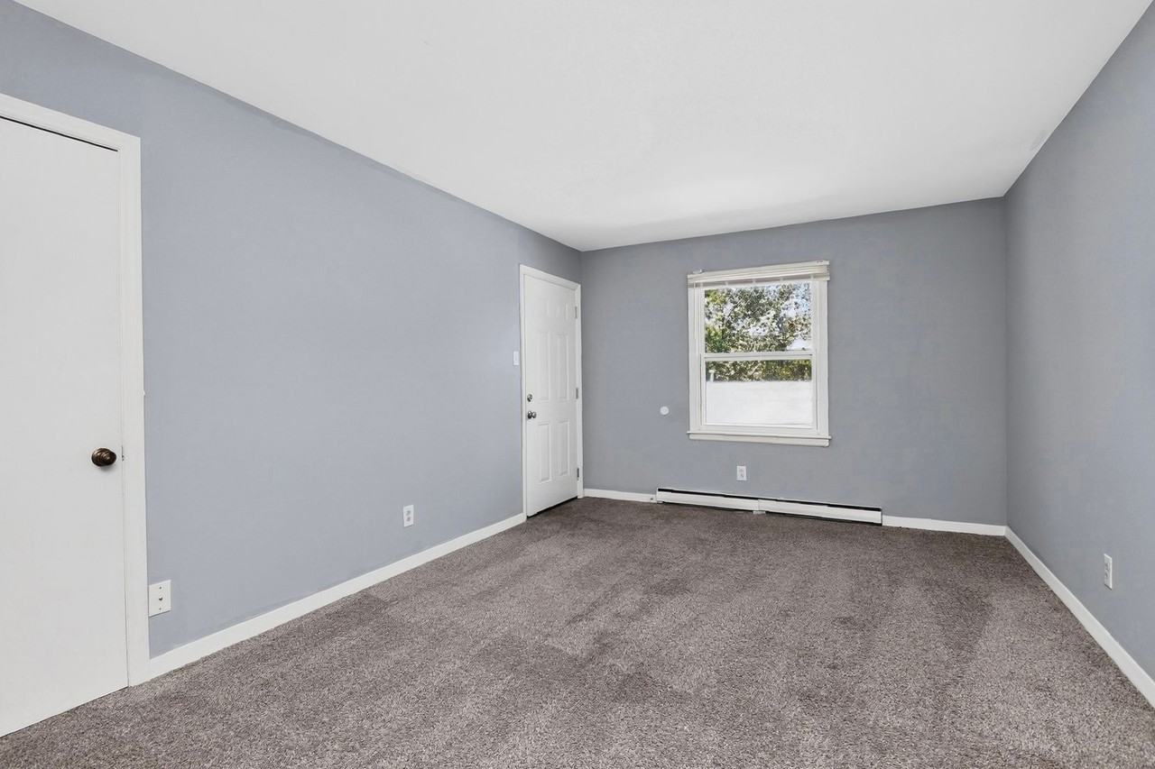 3416 Craig Ave - Photo 7 of 15