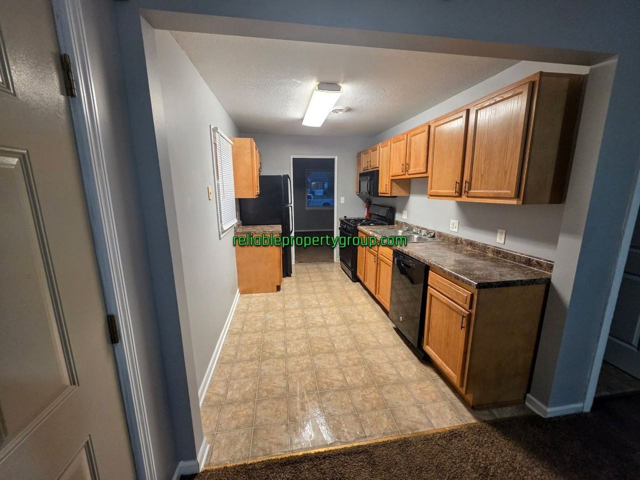 4501 Bowser Ave - Photo 4 of 13
