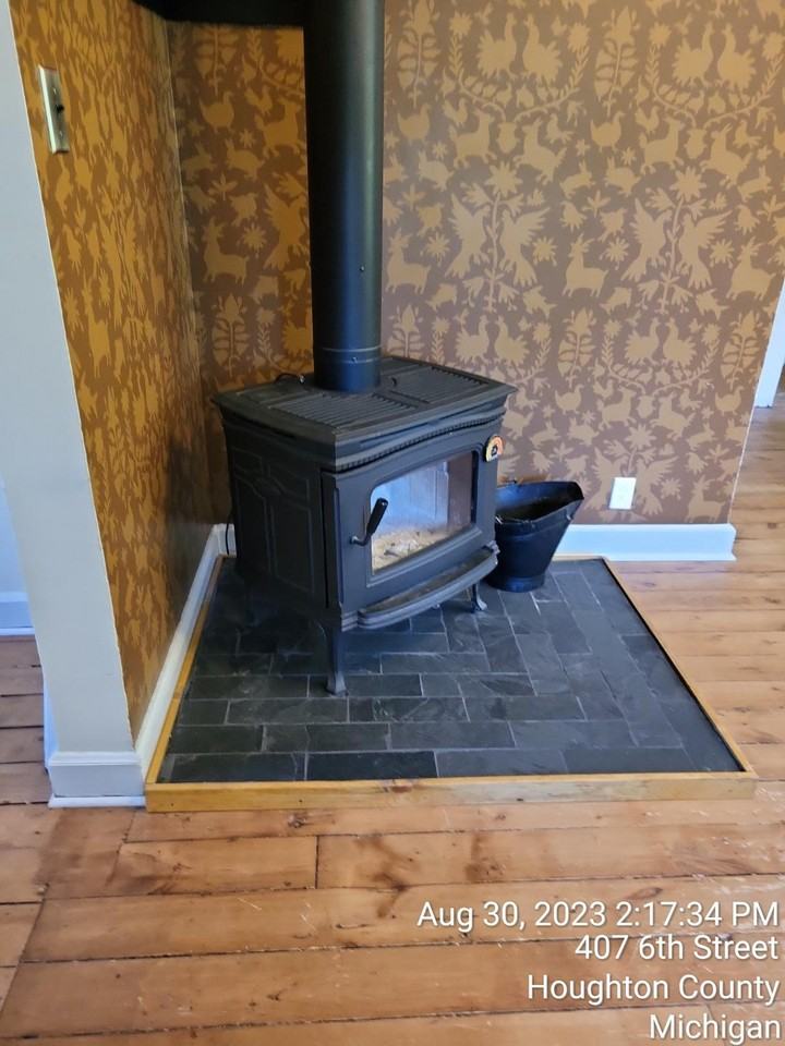 604 W Edwards Ave #NA - Photo 3 of 16