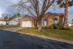547 S Fiesta Dr - Photo 1 of 1