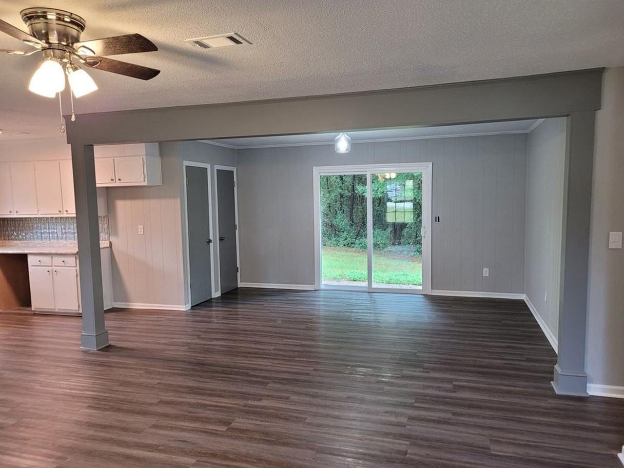 3504 Trudyshire Dr - Photo 2 of 14