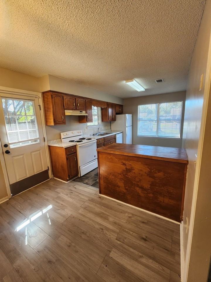 171 171 Sabreena Circle - Photo 5 of 22