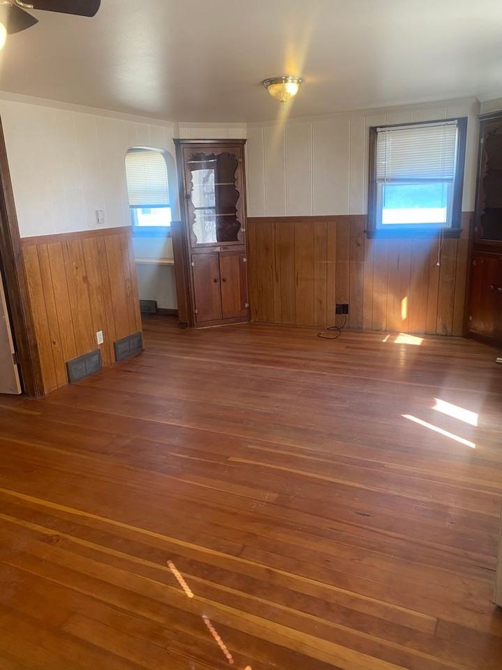 238 Miller Ln - Photo 4 of 6