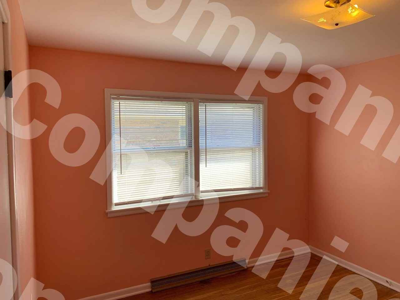 1003 E Mumford Dr - Photo 2 of 24