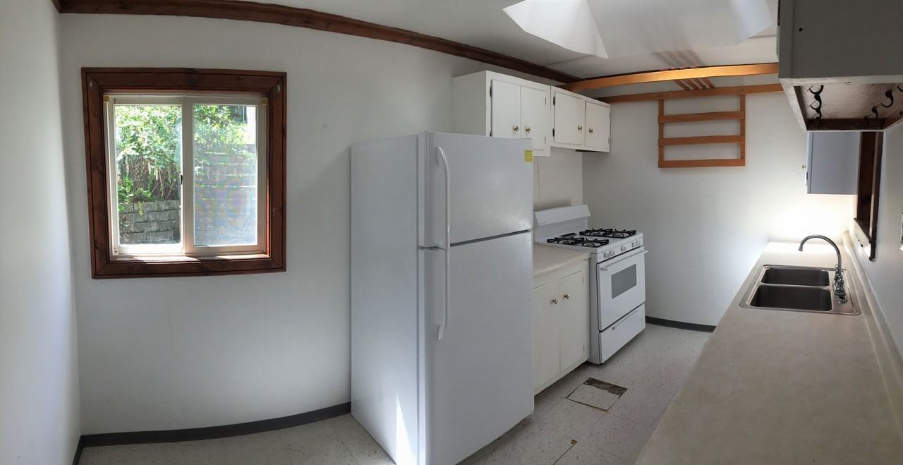 827 Stanton Ave - Photo 4 of 8