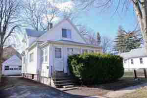 featured image of 53 Ernst St
