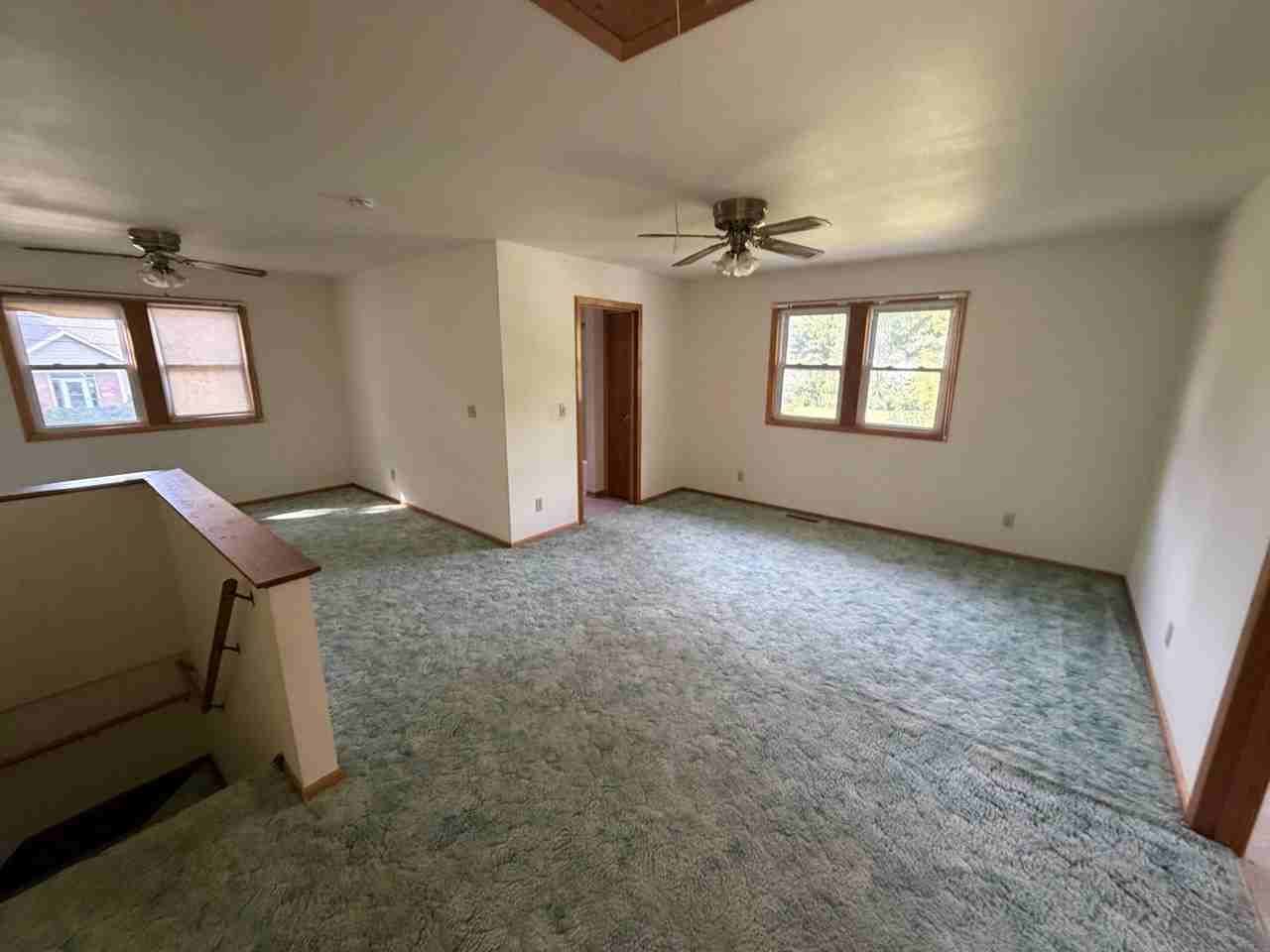 428 Commonwealth Dr - Photo 7 of 8