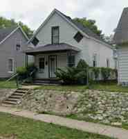 featured image of 1817 S Scott St