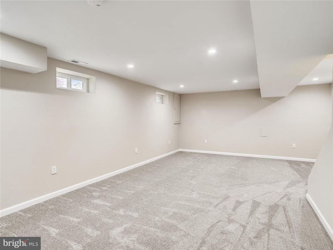 2620 Keith St - Photo 2 of 25