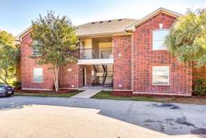 featured image of 400 Wells Ct