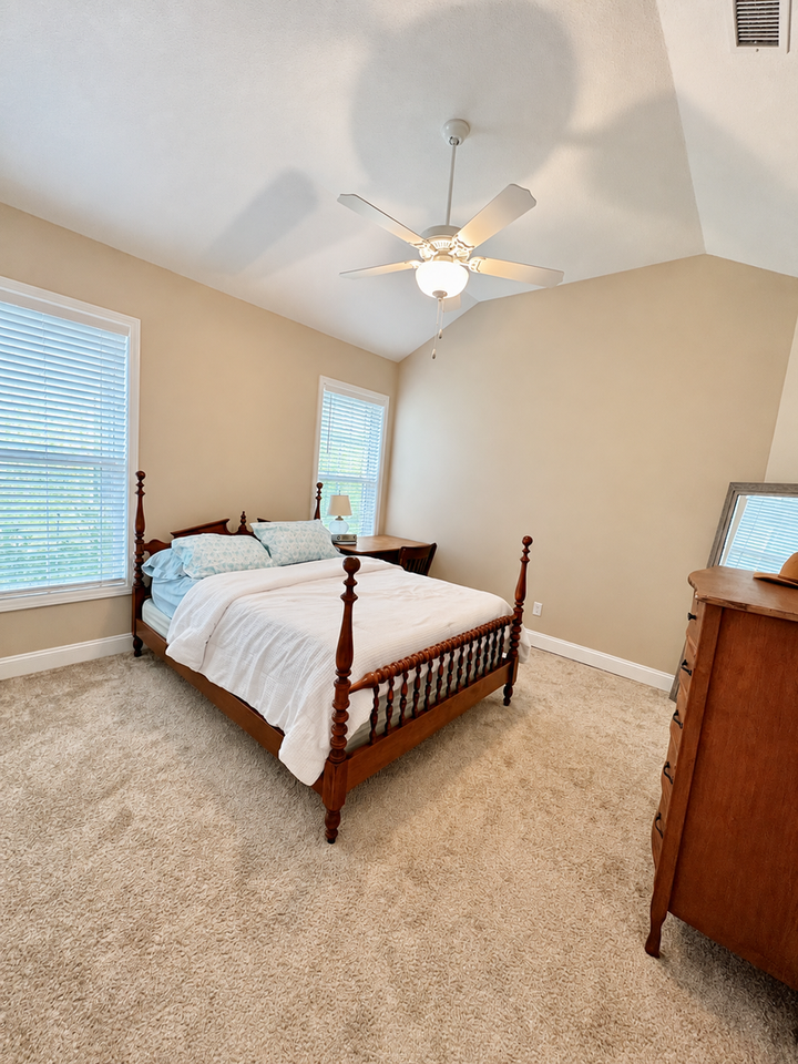 125 Ryan Nicholas Dr - Photo 5 of 36
