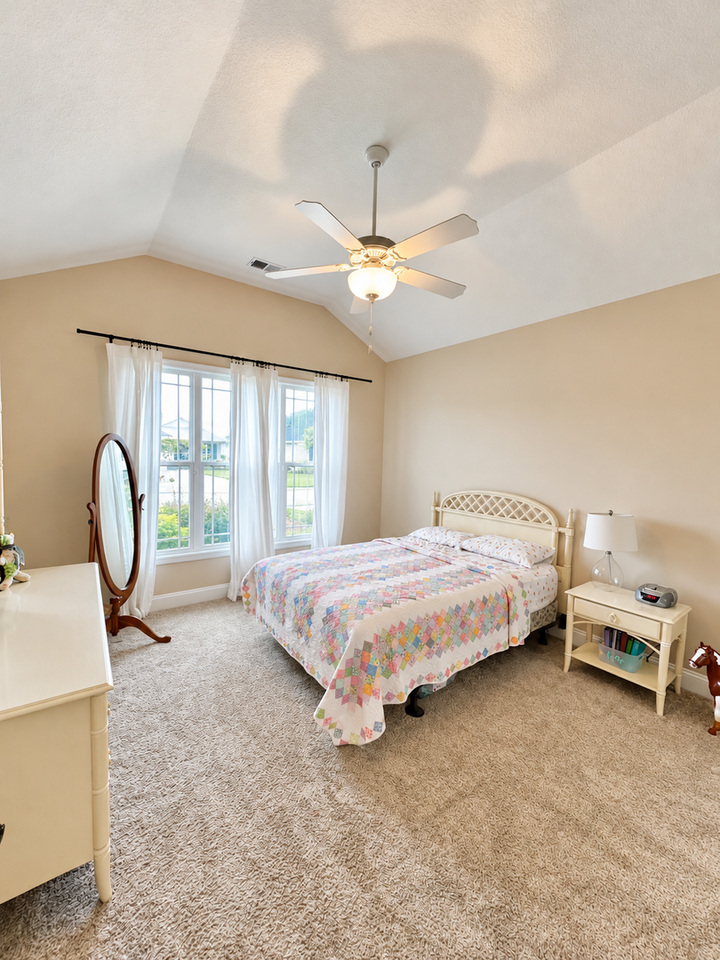 125 Ryan Nicholas Dr - Photo 6 of 36