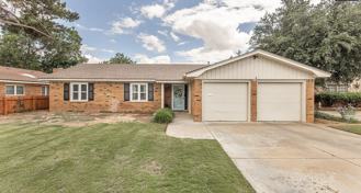 3025 68th St - Photo 1 of 1
