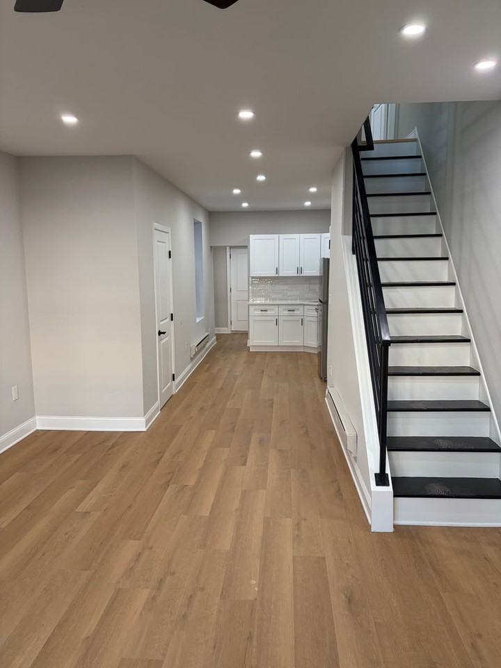 1547 N Frazier St - Photo 2 of 20