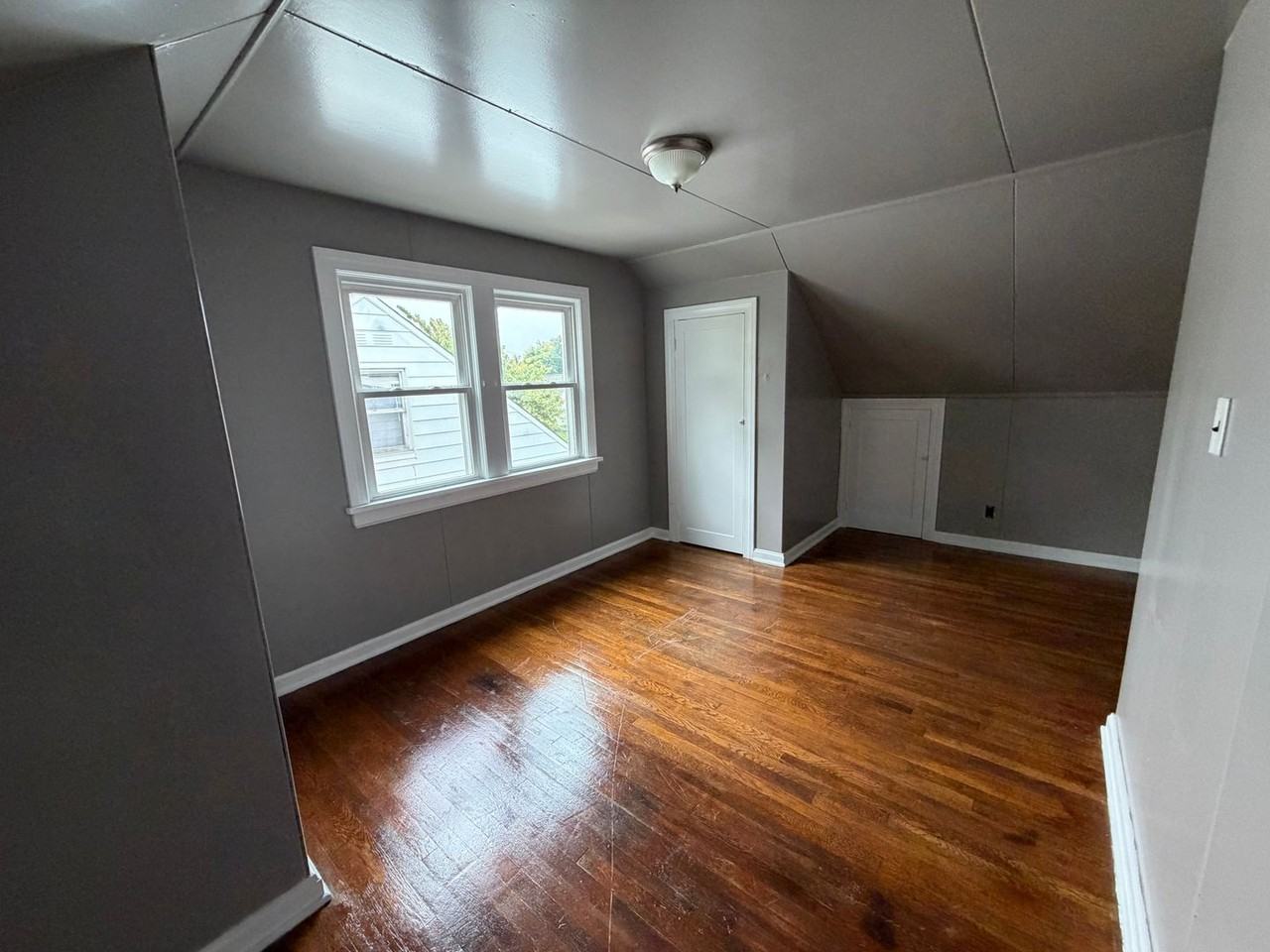 12015 Willard Ave - Photo 7 of 11
