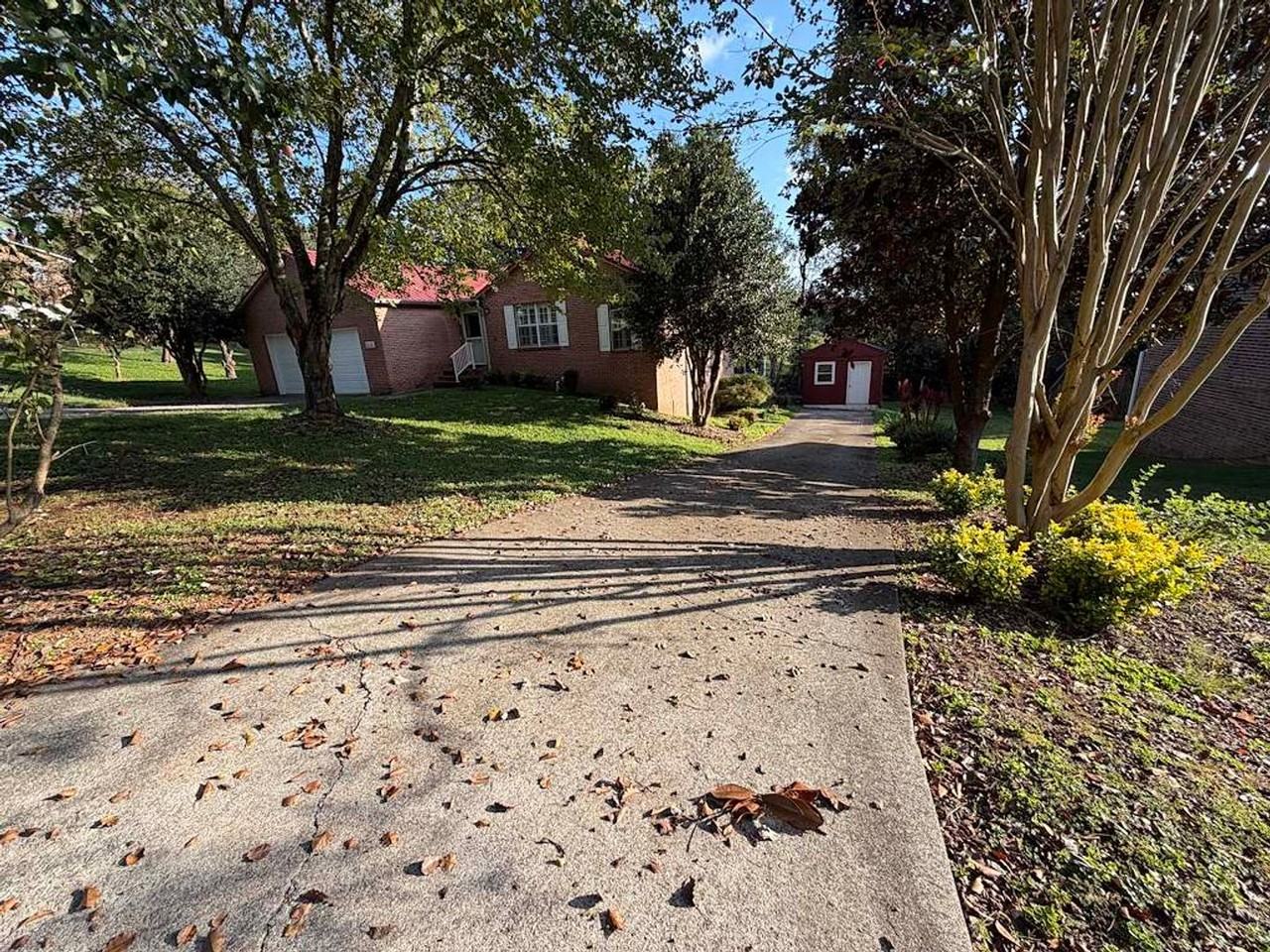 820 Sailview Rd - Photo 2 of 28