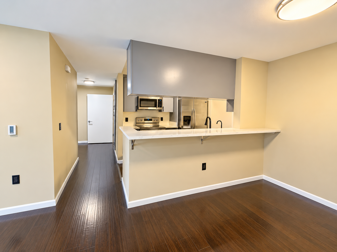 709 Applause Pl - Photo 3 of 17