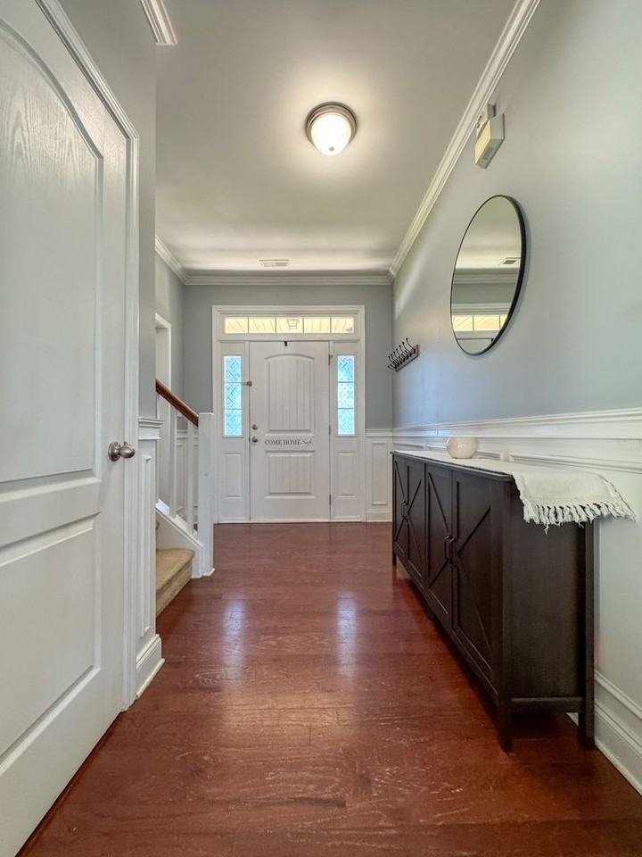 287 Stockbridge Dr - Photo 4 of 30