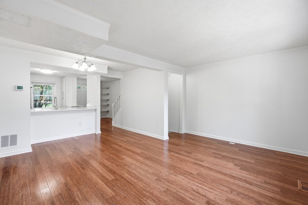 12147 Purple Sage Ct - Photo 5 of 26