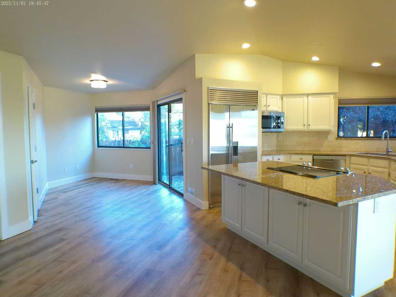 5360 Coit Dr - Photo 5 of 23