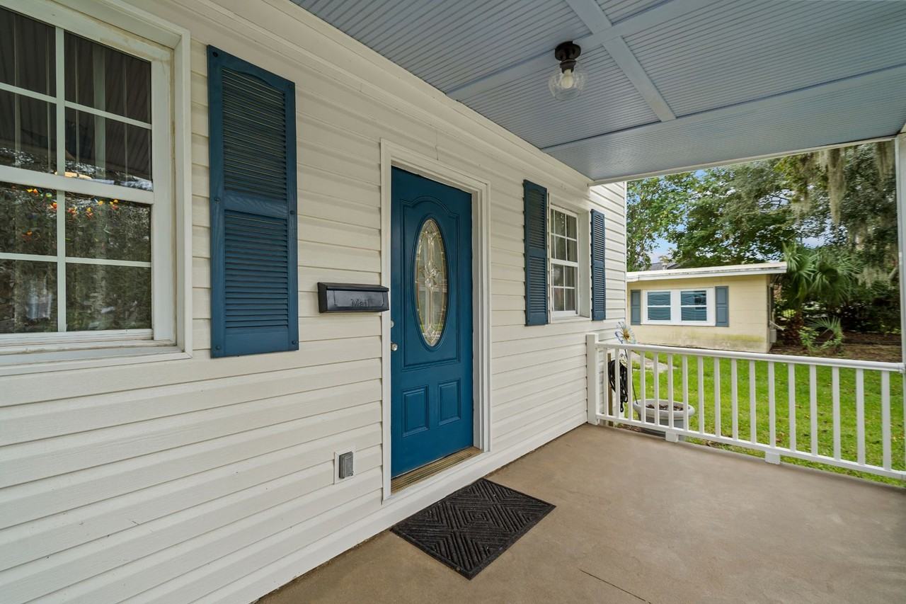 1224 E Henry St - Photo 7 of 47