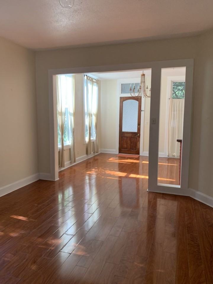 8315 Zimpel St - Photo 3 of 10