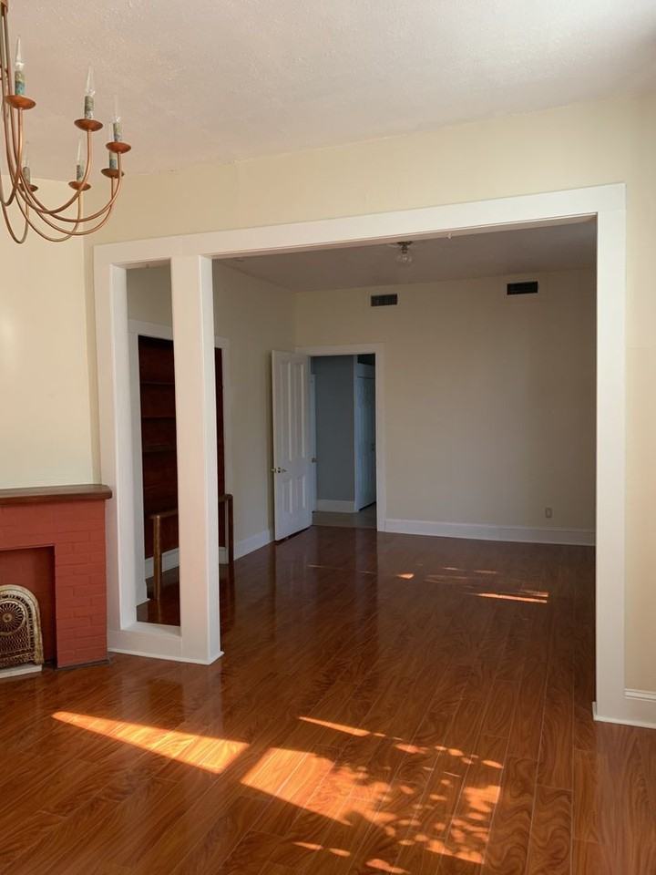 8315 Zimpel St - Photo 4 of 10
