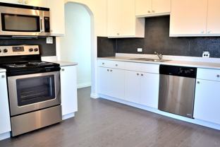 932 15 Ave Ne - Photo 1 of 1