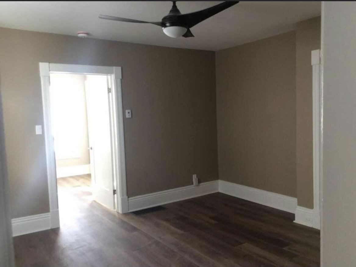 260 Rogers St - Photo 5 of 10
