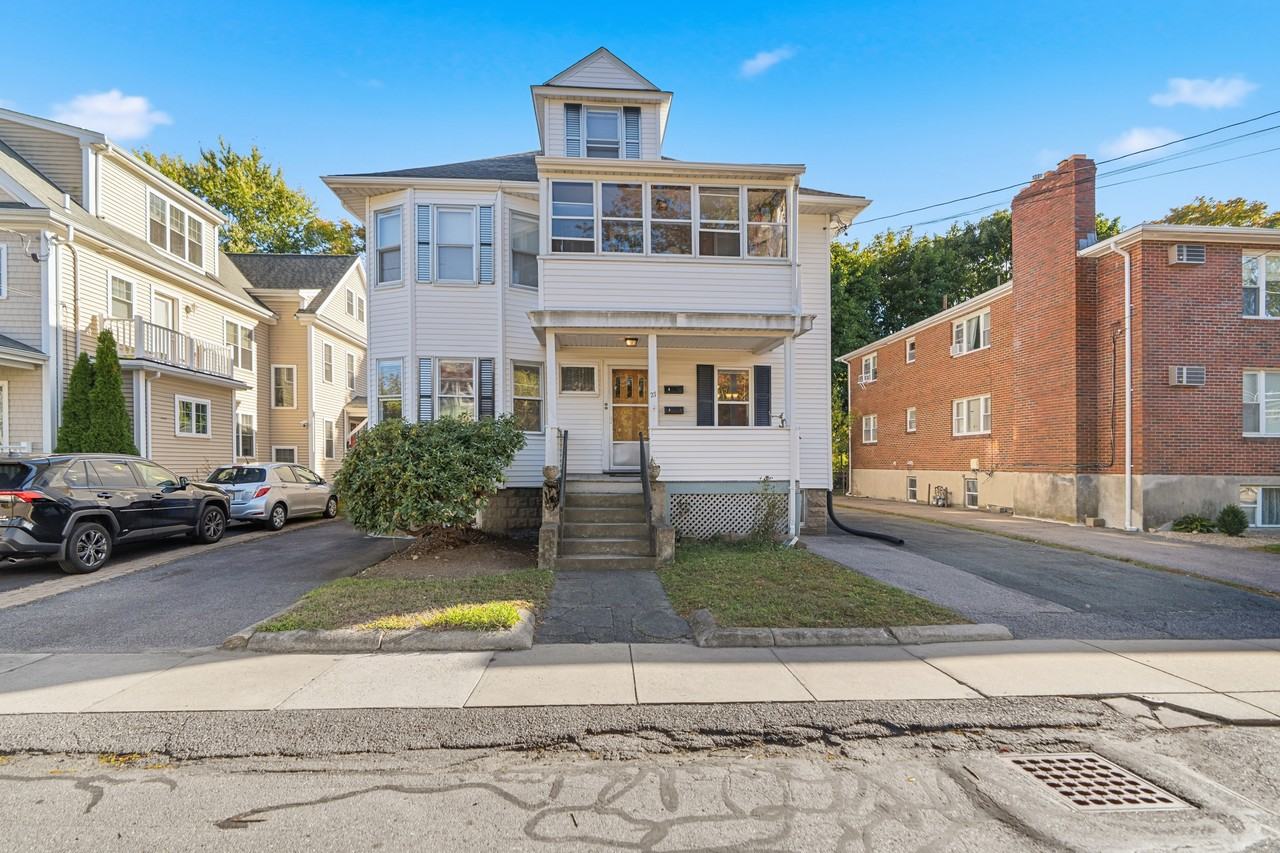 27 Grant Ave #1