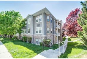 featured image of 416 N Seven Peaks Blvd