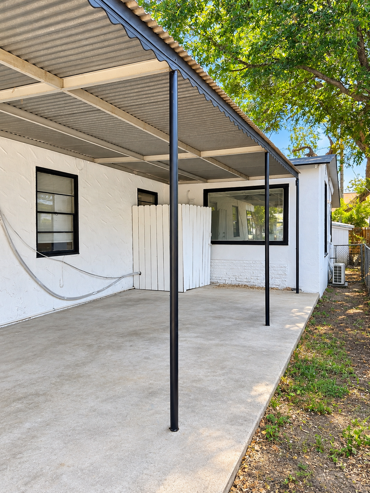 Benita St #246 - Photo 3 of 19