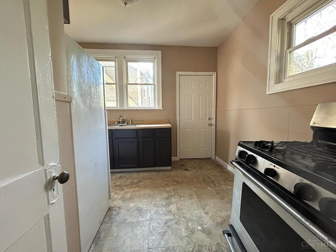 4417 Colerain Ave #1 - Photo 6 of 13
