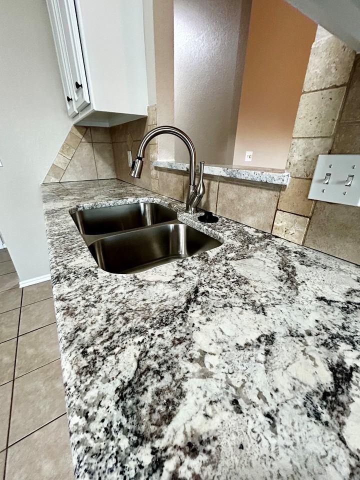 2308 Nw 157th St #1 - Photo 7 of 18
