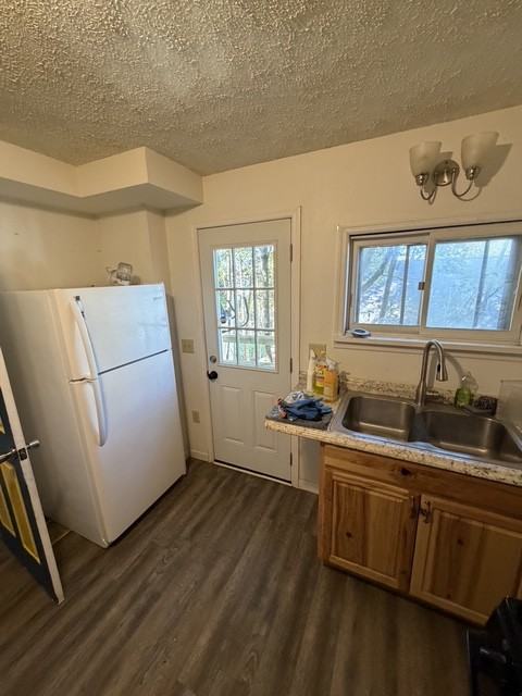 127 Floral Ave #1 - Photo 4 of 12