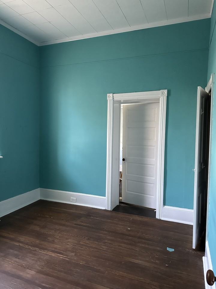 93 Chase Ave #1 - Photo 5 of 9