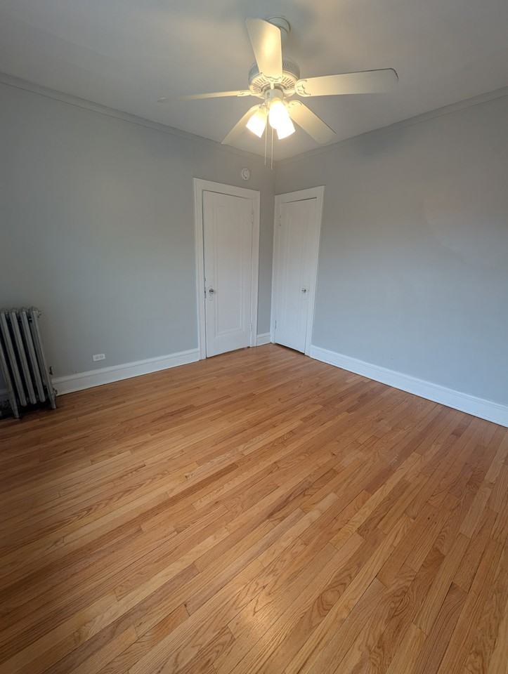 3438 W Foster Ave #3438-2S - Photo 6 of 9