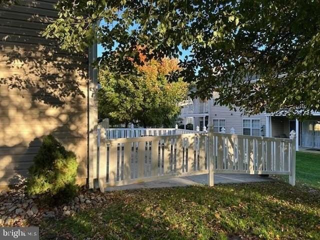 8408 Normandy Dr - Photo 6 of 21