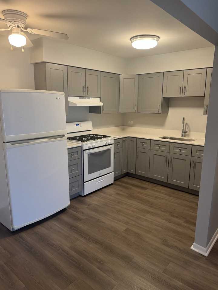 22961 N Apple Hill Ln #102 - Photo 2 of 10