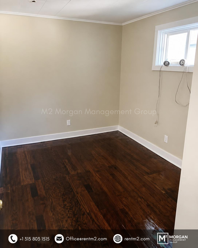 299 W 5th St Lowr - Photo 7 of 10